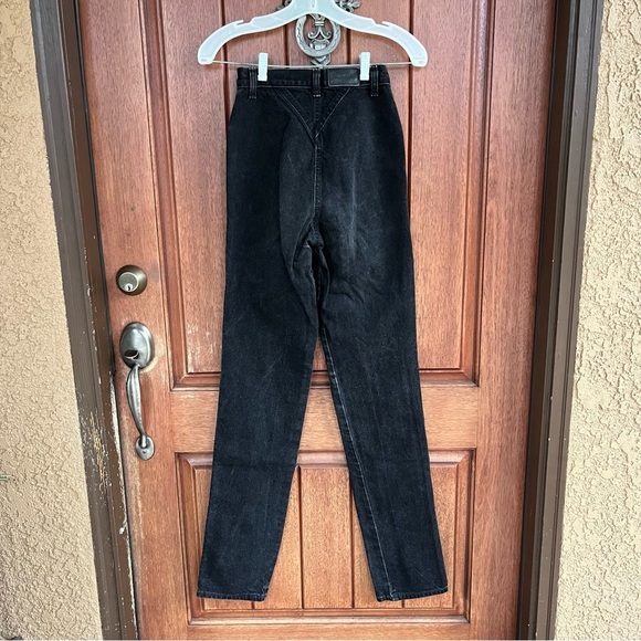 Women’s Black Rockies - Picture 3 of 9